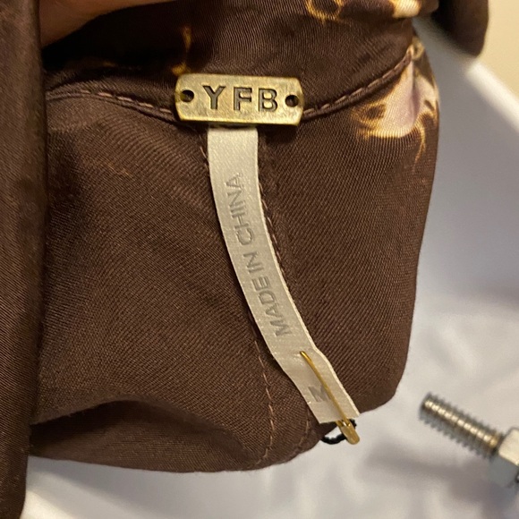 Young, Fabulous & Broke Magda Top - Picture 7 of 9